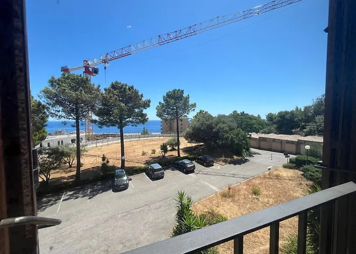 Neuf Jolie Vue Proche Centre Appartamento