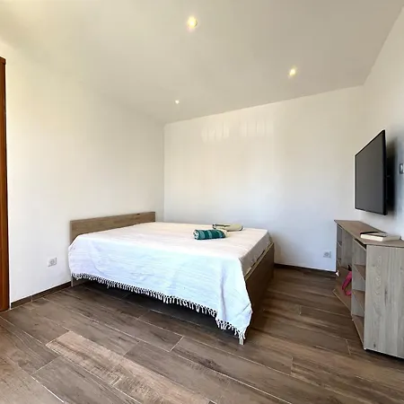 Διαμέρισμα Neuf Jolie Vue Proche Centre