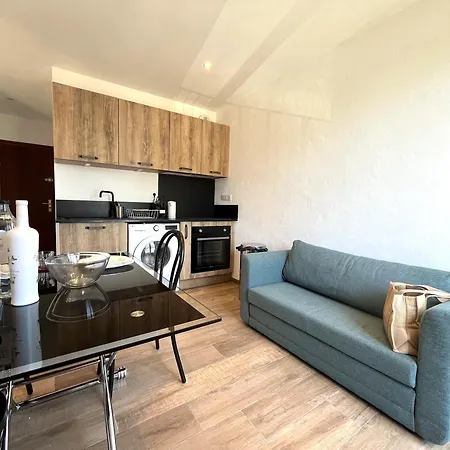 Neuf Jolie Vue Proche Centre Μπαστιά